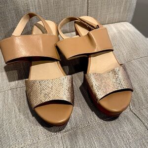 CL By Laundry Christel Wedge Sandals